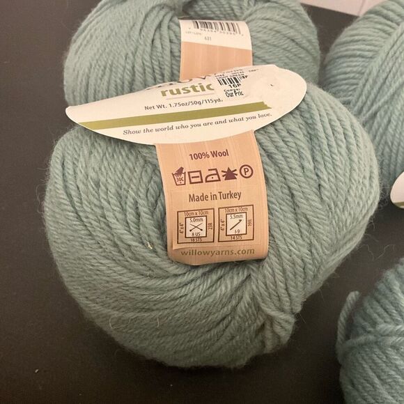 Brand New Lot of 4 Willow Yarns Rustic Serpentine Color 0020 Arts Crafts - Picture 7 of 9